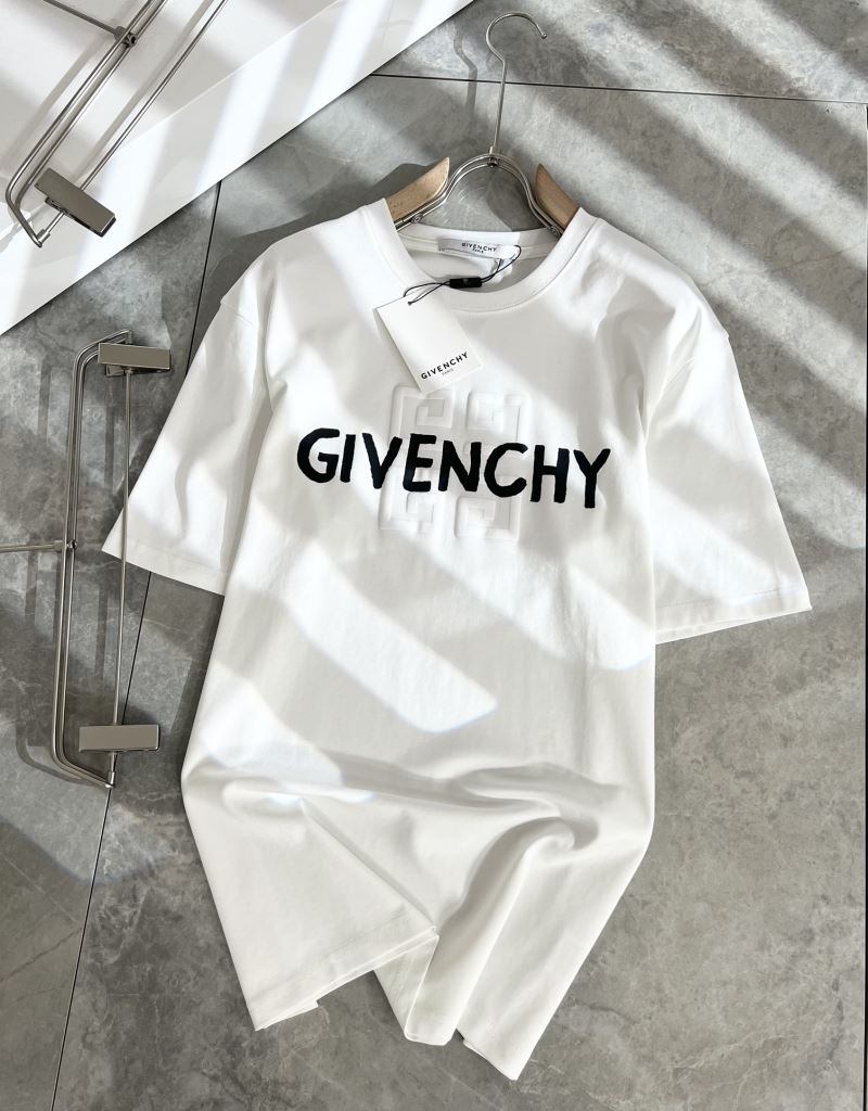 Givenchy T-Shirts